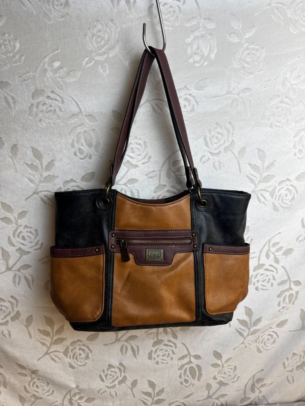 B.O.C. Two-Tone Leather Shoulder Tote Bag Front Zipper Pocket & Dual Handles